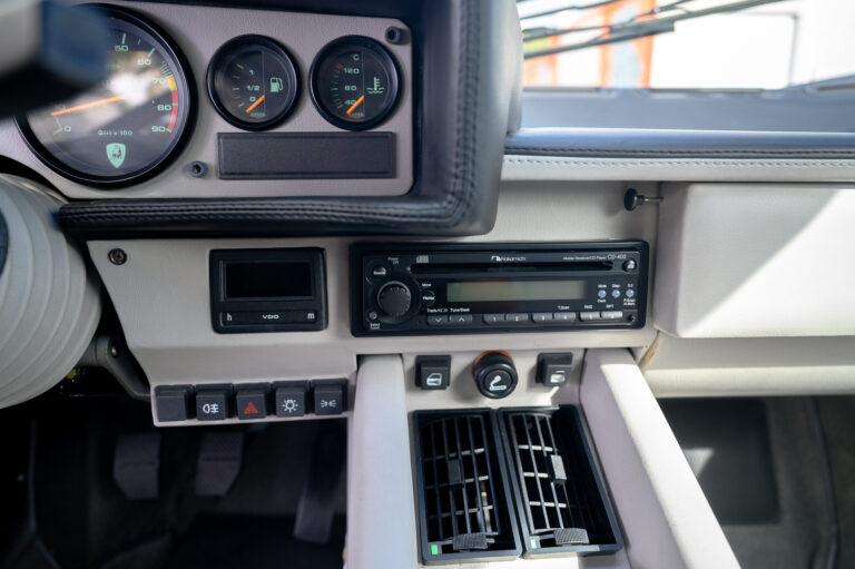 248 KM Countach GH Vehicles-11