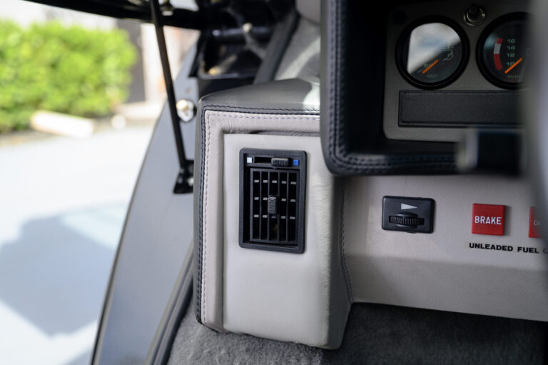 248 KM Countach GH Vehicles-13