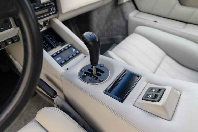 248 KM Countach GH Vehicles-15