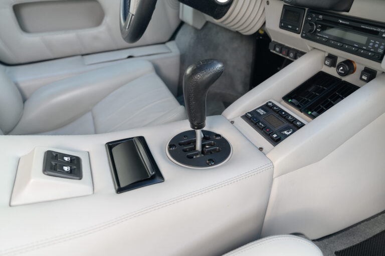 248 KM Countach GH Vehicles-17