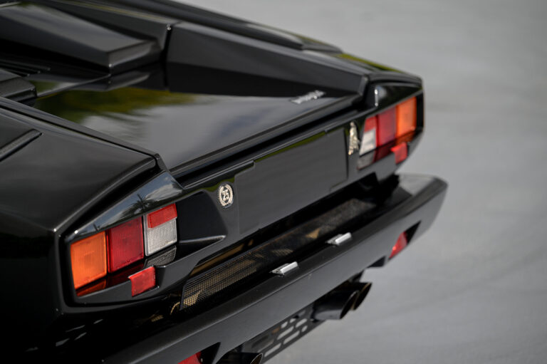 248 KM Countach GH Vehicles-29