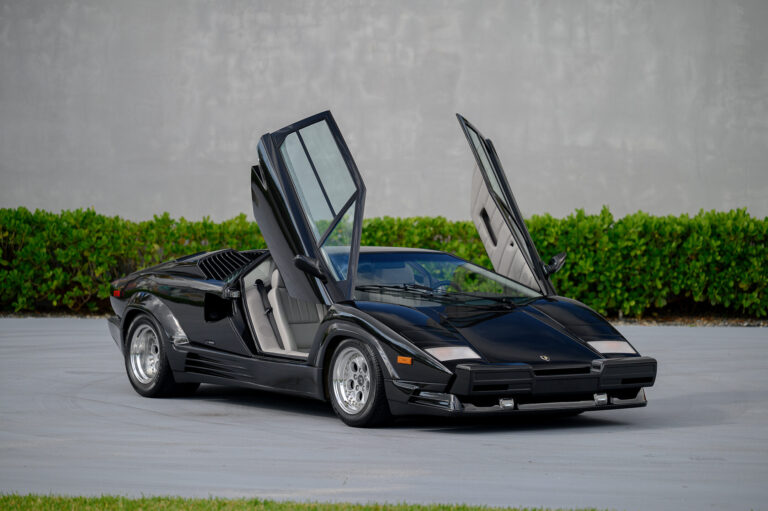 248 KM Countach GH Vehicles-36