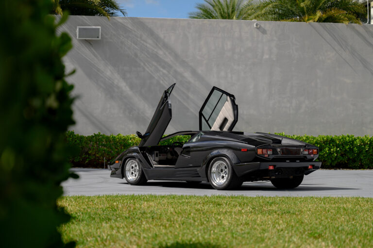 248 KM Countach GH Vehicles-43