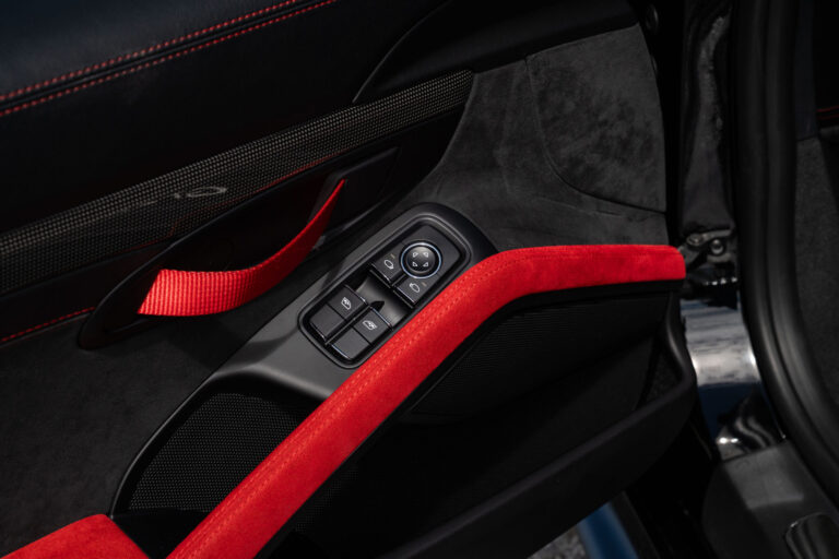 GT2RS Weissach GH Vehicles-14