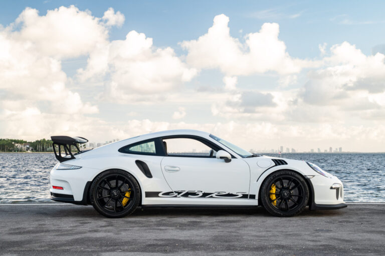 White 991 GT3RS GH Vehicles-31
