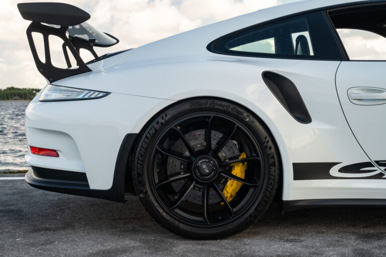 White 991 GT3RS GH Vehicles-33