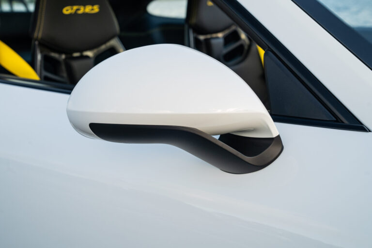 White 991 GT3RS GH Vehicles-39