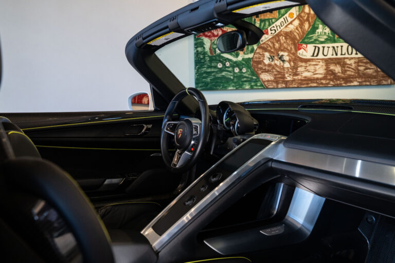 GH Vehicles 918 Spyder White-61