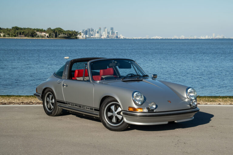 1972 Porsche 911S Targa-38