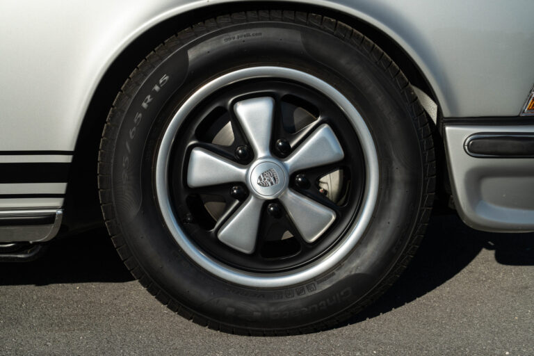 1972 Porsche 911S Targa-47