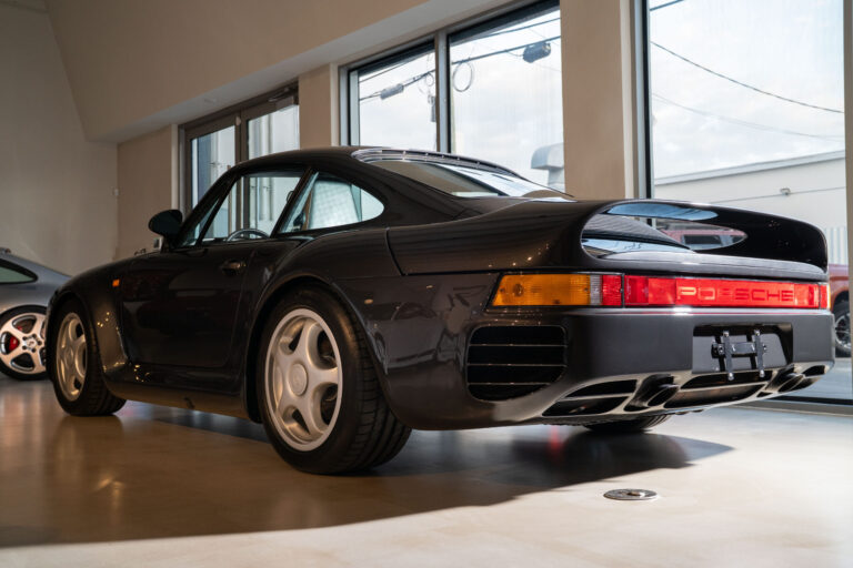 GH Vehicles 959 Graphite-48