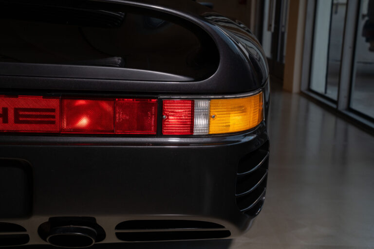 GH Vehicles 959 Graphite-51