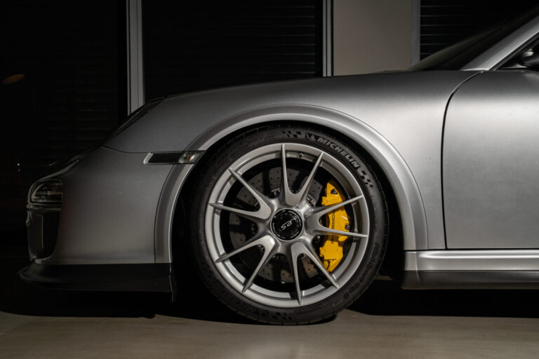 GT Silver 3.8 GT3RS-23