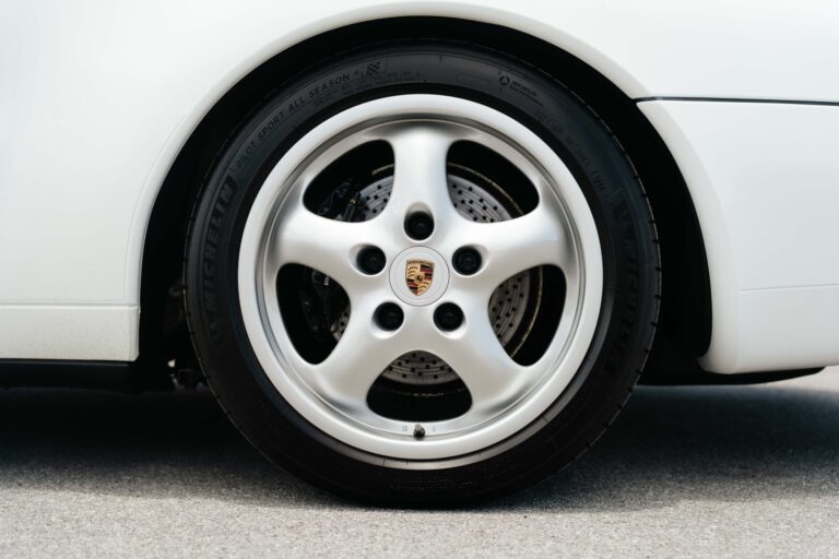Porsche 993 Cabriolet GH Vehicles-18