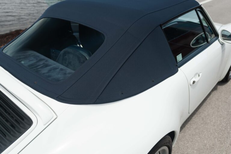 Porsche 993 Cabriolet GH Vehicles-54