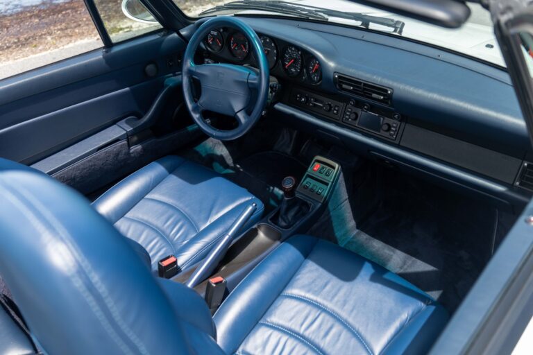 Porsche 993 Cabriolet GH Vehicles-73