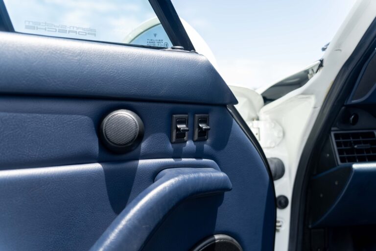 Porsche 993 Cabriolet GH Vehicles-77