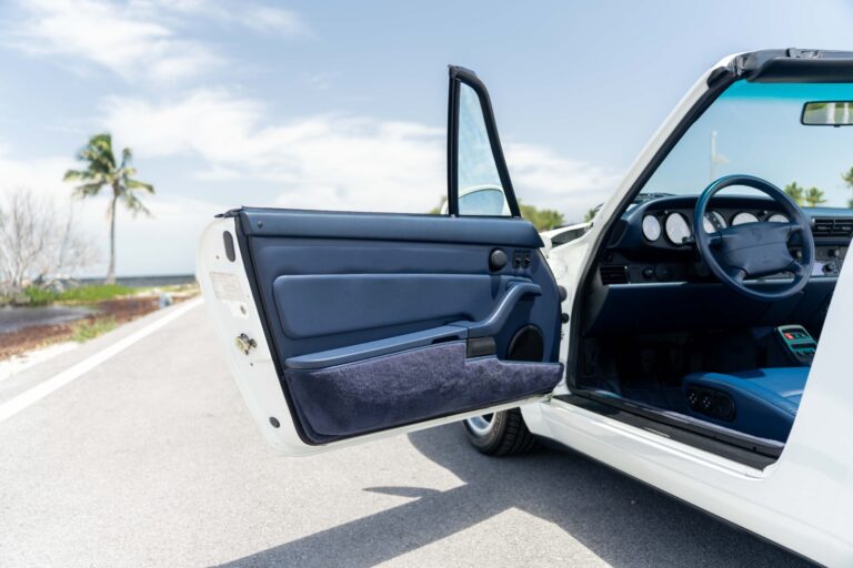 Porsche 993 Cabriolet GH Vehicles-82