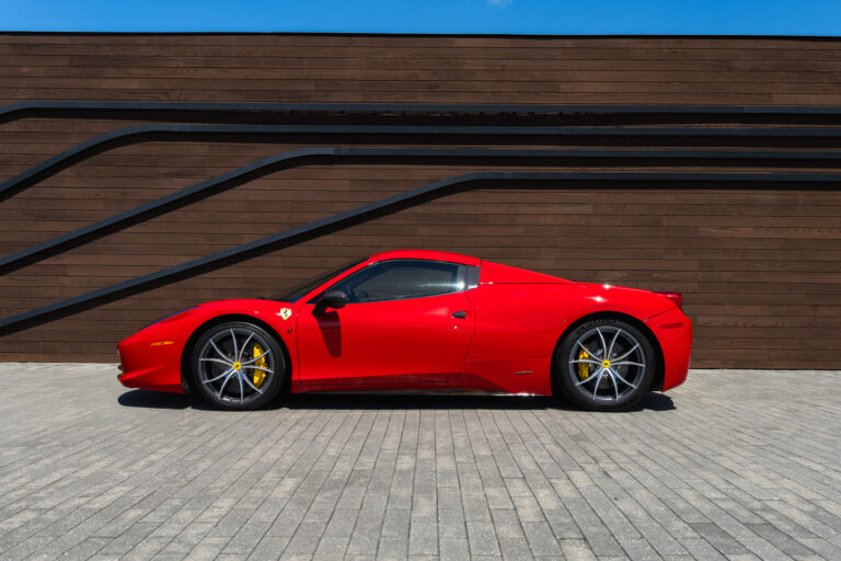 Ferrari 458 Spider-1